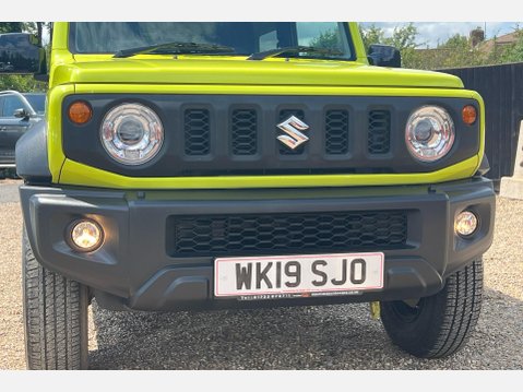 Suzuki Jimny SZ5 13
