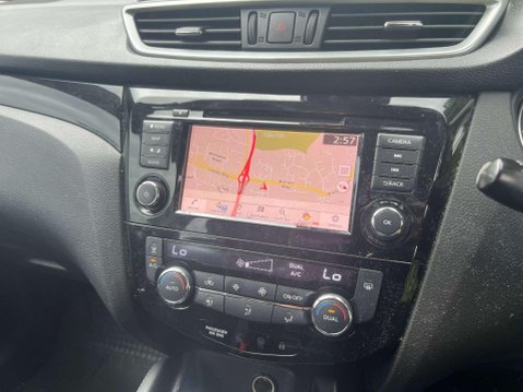 Nissan Qashqai 1.5 dCi Acenta Premium DCT Auto Euro 6 (s/s) 5dr 10