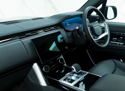 Land Rover Range Rover D350 SE 15