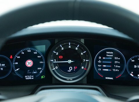 Porsche 911 (992) Carrera S 15