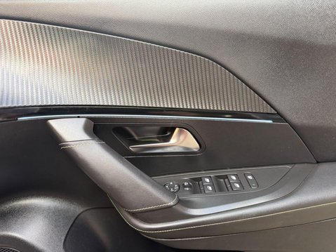 Peugeot e-2008 50kWh GT Auto 5dr (7kW Charger) 33