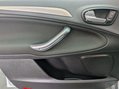 Ford Galaxy 1.6 TDCi Zetec Euro 5 (s/s) 5dr 19