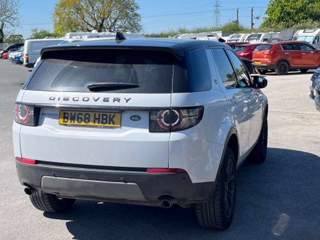 Land Rover Discovery Sport 2.0 Discovery Sport Landmark TD4 Auto 4WD 5dr 7
