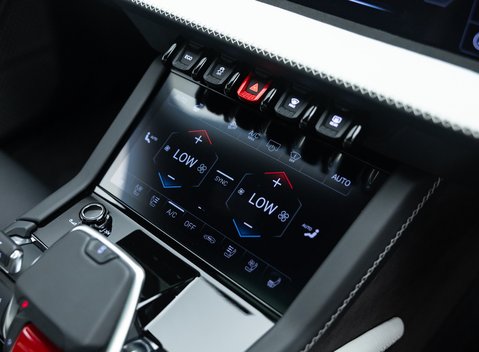 Lamborghini Urus SE 32