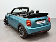Mini Convertible 1.5 Cooper Convertible 2dr Petrol Steptronic Euro 6 (s/s) (136 ps) 26