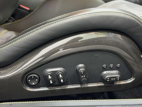 Ferrari 599 6.0 V12 GTB Fiorano Coupe 2dr Petrol F1 Euro 4 (612 bhp) 63