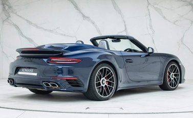 Porsche 911 Turbo Cabriolet (991.2) 3