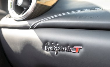 Ferrari California T 23