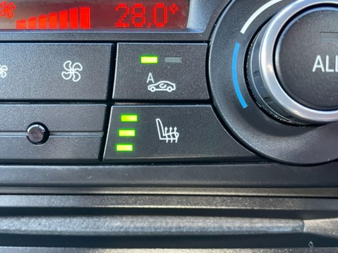 BMW 3 Series 2.0 320d Sport Plus Edition Euro 5 (s/s) 2dr 29