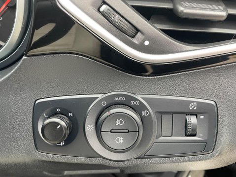 MG GS 1.5 TGI Exclusive DCT Euro 6 (s/s) 5dr 17