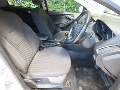Ford Focus TITANIUM 10