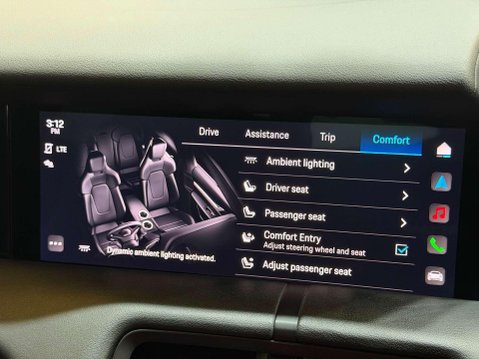 Porsche Taycan Performance 79.2kWh Saloon 4dr Electric Auto RWD (408 ps) 32