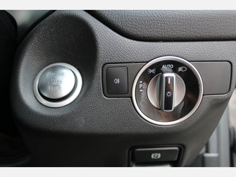 Mercedes-Benz GLA Class GLA 180 AMG LINE EDITION 20