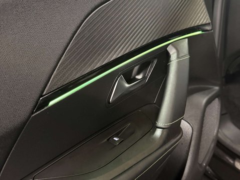 Peugeot 2008 1.2 2008 GT Premium PureTech S/S Auto 5dr 38