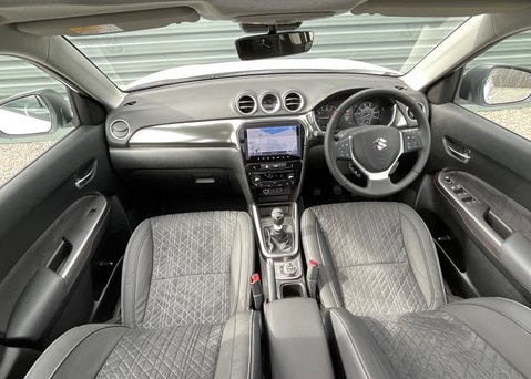 Suzuki Vitara Ultra Allgrip 17