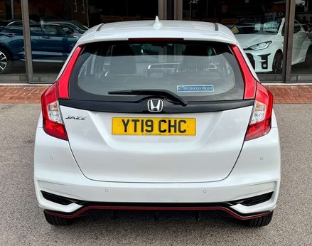Honda Jazz 1.5 Jazz Sport Navi i-VTec CVT 5dr 6