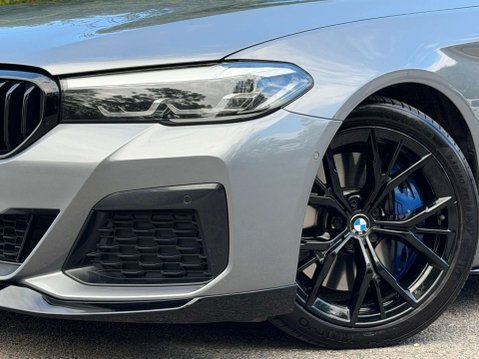 BMW 5 Series 3.0 530d xDrive M Sport MHEV Auto 4WD 4dr 10
