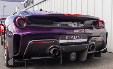 Ferrari 488 Pista 24