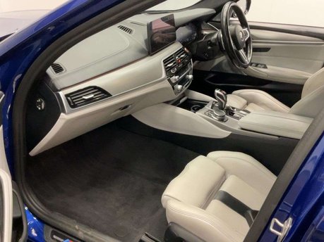 BMW M5 4.4 M5 Competition Edition Auto 4WD 4dr 3
