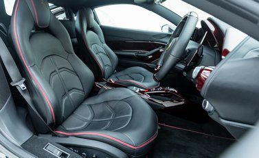 Ferrari 488 GTB Tailor Made 14