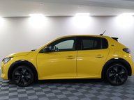 Peugeot e-208 GT PREMIUM 19