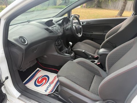 Ford Fiesta 1.0T EcoBoost ST-Line Hatchback 3dr Petrol Manual Euro 6 (s/s) (125 ps) LOW 22