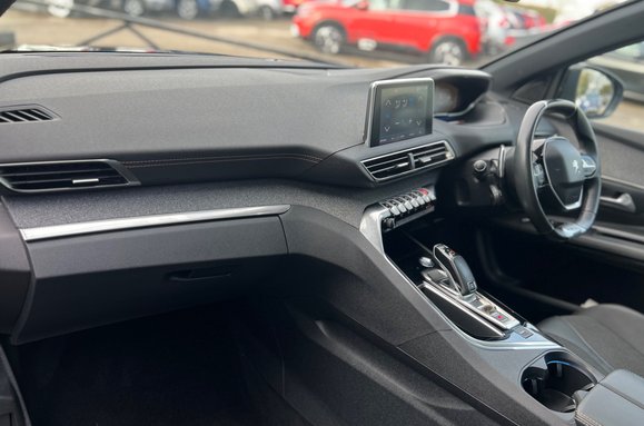 Peugeot 3008 PURETECH S/S 1.2 GT LINE PREMIUM AUTO 24