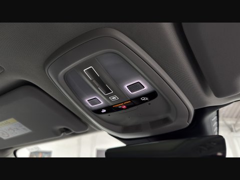 Volvo XC60 B5 ULTIMATE AWD MHEV 93