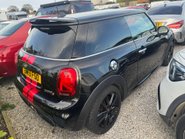 Mini Hatch 2.0 Cooper S Sport Auto 3dr 16