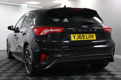 Ford Focus ST-LINE X 28