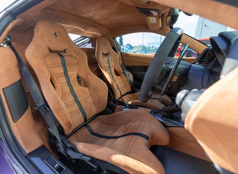 Ferrari 488 Pista 12