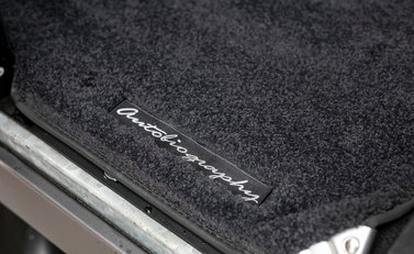 Land Rover Defender 90 Autobiography Edition 21