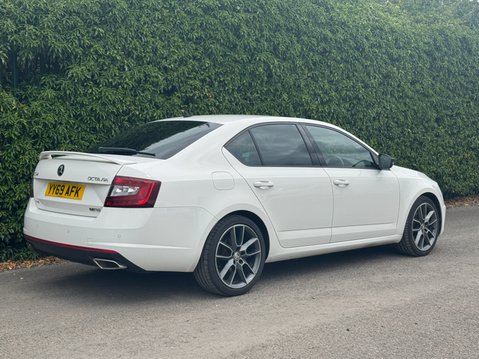 Skoda Octavia 2.0 TDI vRS Hatchback 5dr Diesel DSG 7Spd 4WD Euro 28