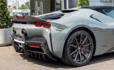 Ferrari SF90 Stradale ASSETTO FIORANO 6