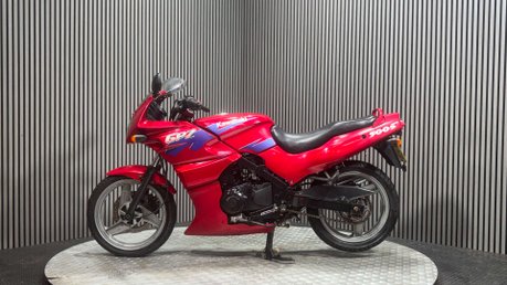 Kawasaki GPZ 1996 28K PROJECT BIKE SPARES OR REPAIR 500CC TWIN 4