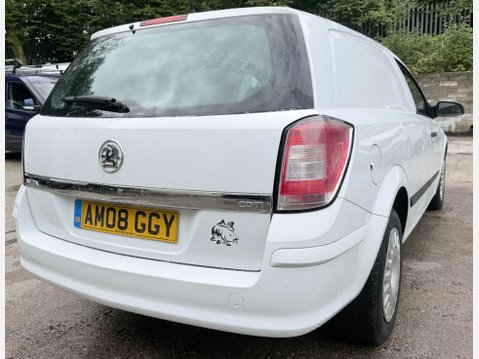 Vauxhall Astra 1.3 CDTi 16v Club Car Derived Van 3dr Diesel Manual (130 g/km, 89 bhp) 17