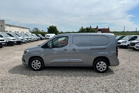 Vauxhall Combo LWB L2H1 Low Roof Limited 2300 Air Con Alloys Sensors EURO 6 NO VAT