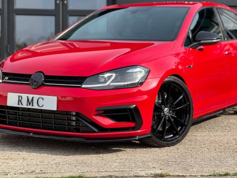 Volkswagen Golf 2.0 TSI BlueMotion Tech R Hatchback 5dr Petrol DSG 4Motion Euro 6 (s/s) (31 36