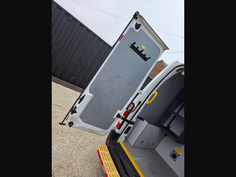 Vauxhall Movano 2.3 CDTi 3500 FWD L2 H2 Euro 6 5dr 29
