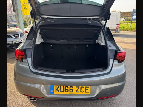 Vauxhall Astra 1.6 CDTi BiTurbo Elite Nav Euro 6 (s/s) 5dr 32