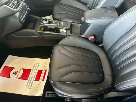 Ford Focus 1.5T EcoBoost Vignale Auto Euro 6 (s/s) 5dr 47