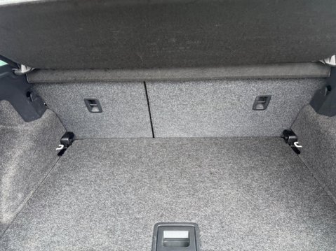 Volkswagen Polo 1.4 Match Euro 5 3dr 30