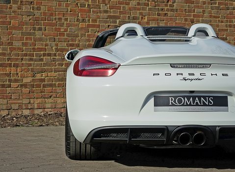 Porsche Boxster Spyder 28