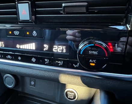 Nissan Qashqai 1.3 Qashqai Tekna DiG-T MHEV CVT 5dr 45