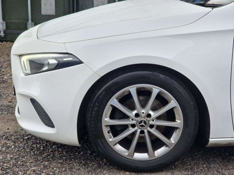 Mercedes-Benz A Class 1.5 A180d Sport Hatchback 5dr Diesel 7G-DCT Euro 6 (s/s) (116 ps) 29