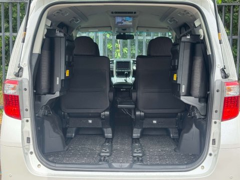 Toyota Alphard 2.4 HYBRID 23