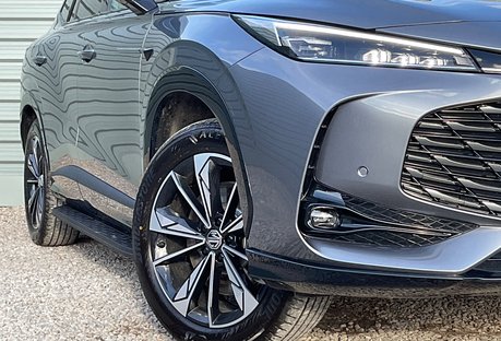 MG MG HS 1.5 T-GDI TROPHY PHEV