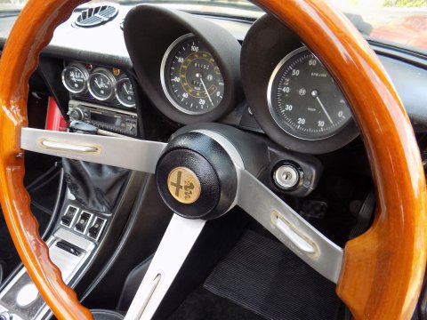 Alfa Romeo Spider 2000 Spider Veloce 24
