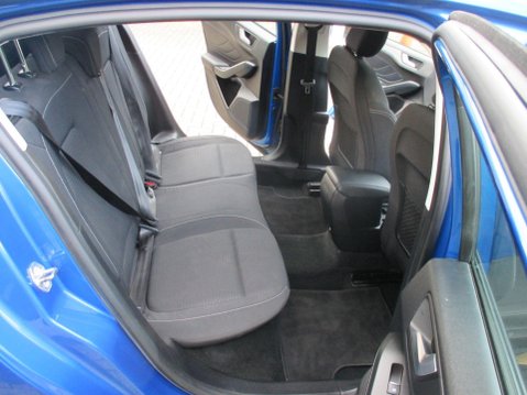 Ford Focus 1.0T EcoBoost Titanium Euro 6 (s/s) 5dr 30