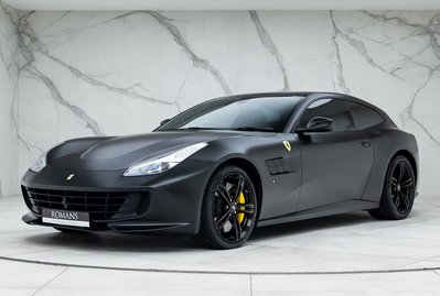 Ferrari GTC4 Lusso V12